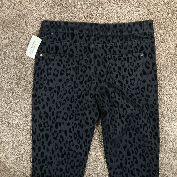 Nwt Forever 21 Womens Size 28 Black Leopard Velvet Print Skinny Jeans - Picture 10 of 10